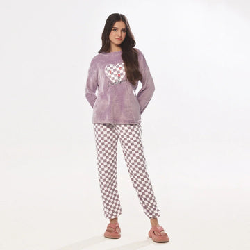 Buy Sajiero Pink Checks Fleece Pajama Suit in Pakistan