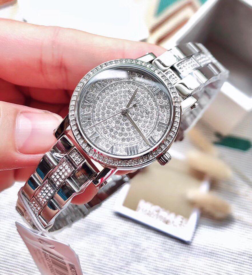 Buy Michael Kors Petite Norie Women's Watch Silver Dial Silver Stainless Steel Strap - Mk3775 in Pakistan