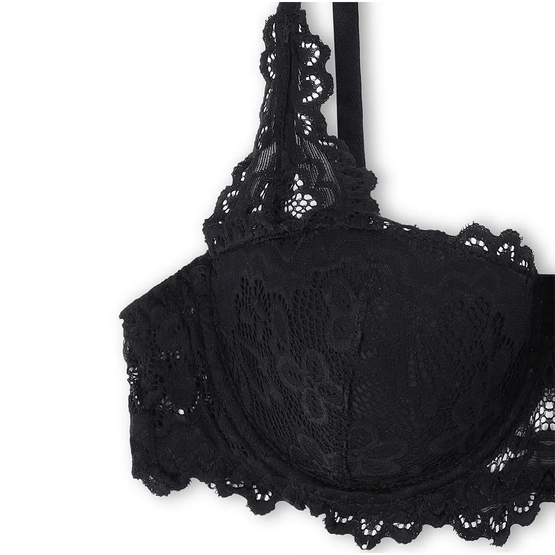 Buy Skyler Embroidered Padded Bra and Panty Set in Pakistan