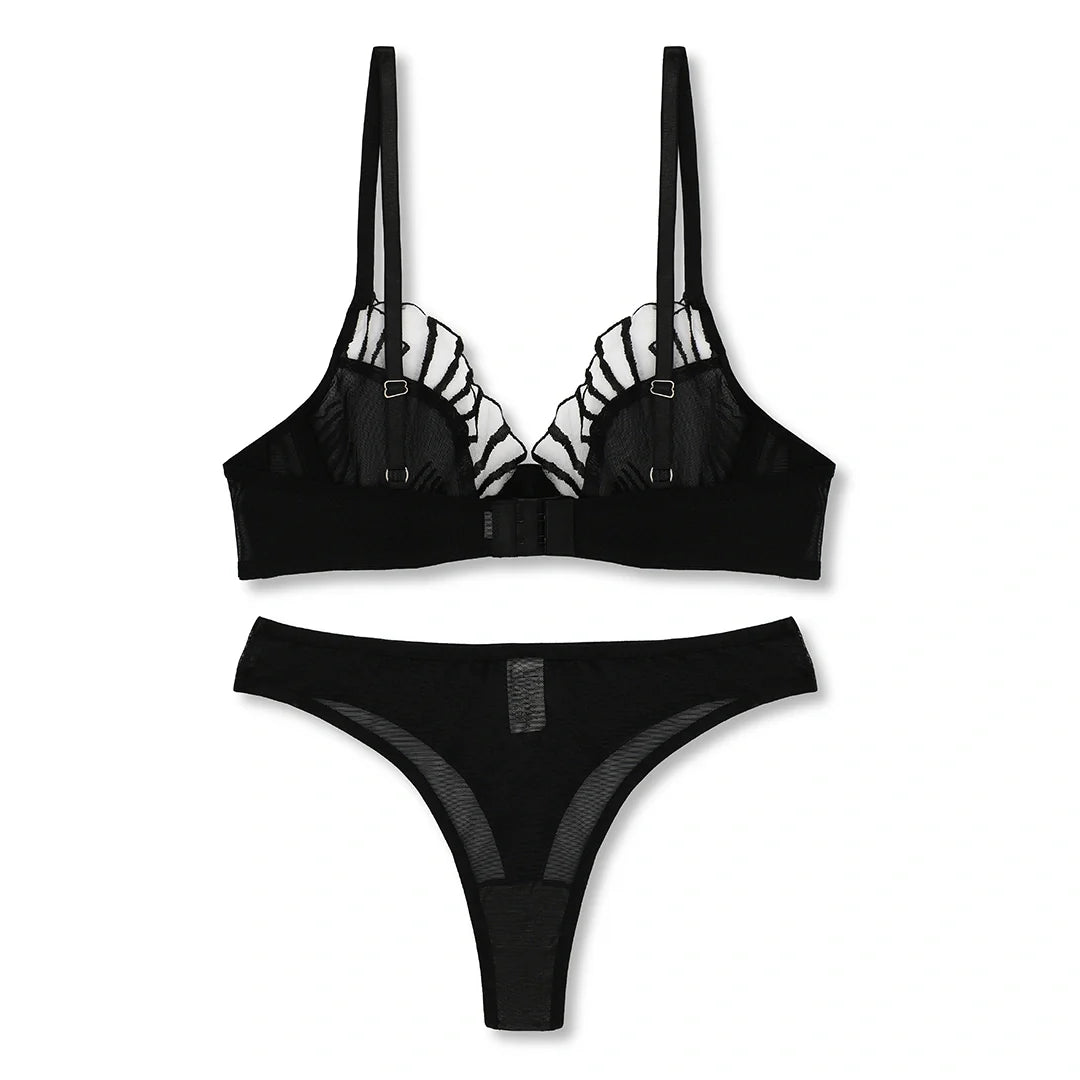 Buy Seashell Non Padded Bra and Panty Set in Pakistan