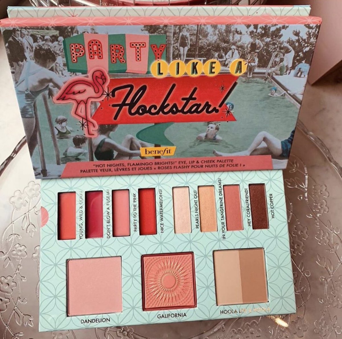 Buy Benefit Party Lika A Flockstar Flamingo Palette in Pakistan