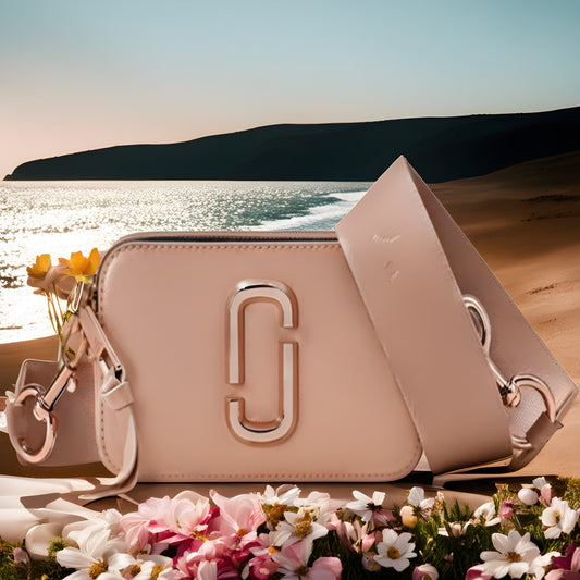 Buy Marc Jacobs The Snap Shot Bag Small - Sun Kissed in Pakistan