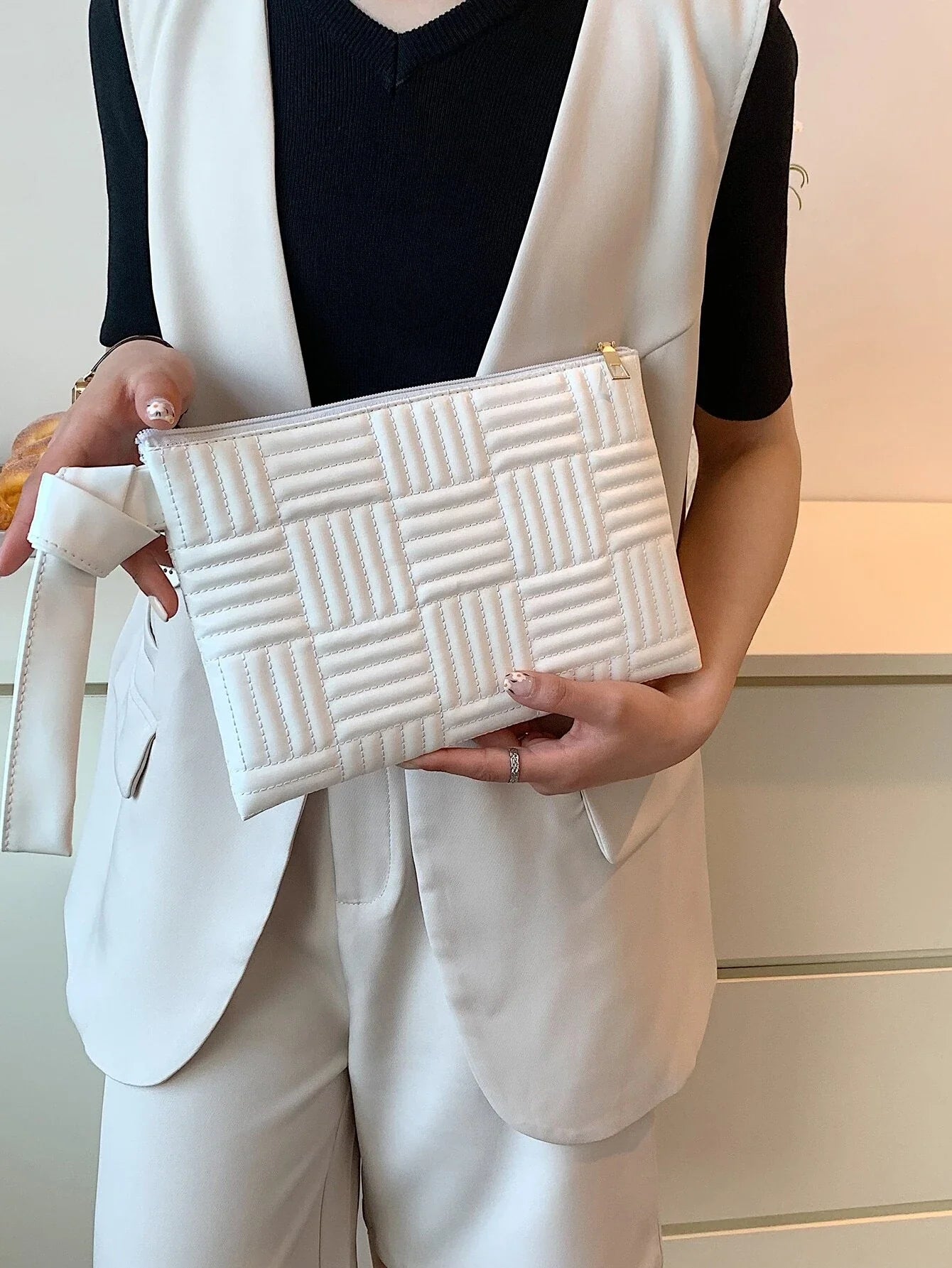 Buy SHEIN Square Bag Minimalist Stitch Detail Square Bag in Pakistan