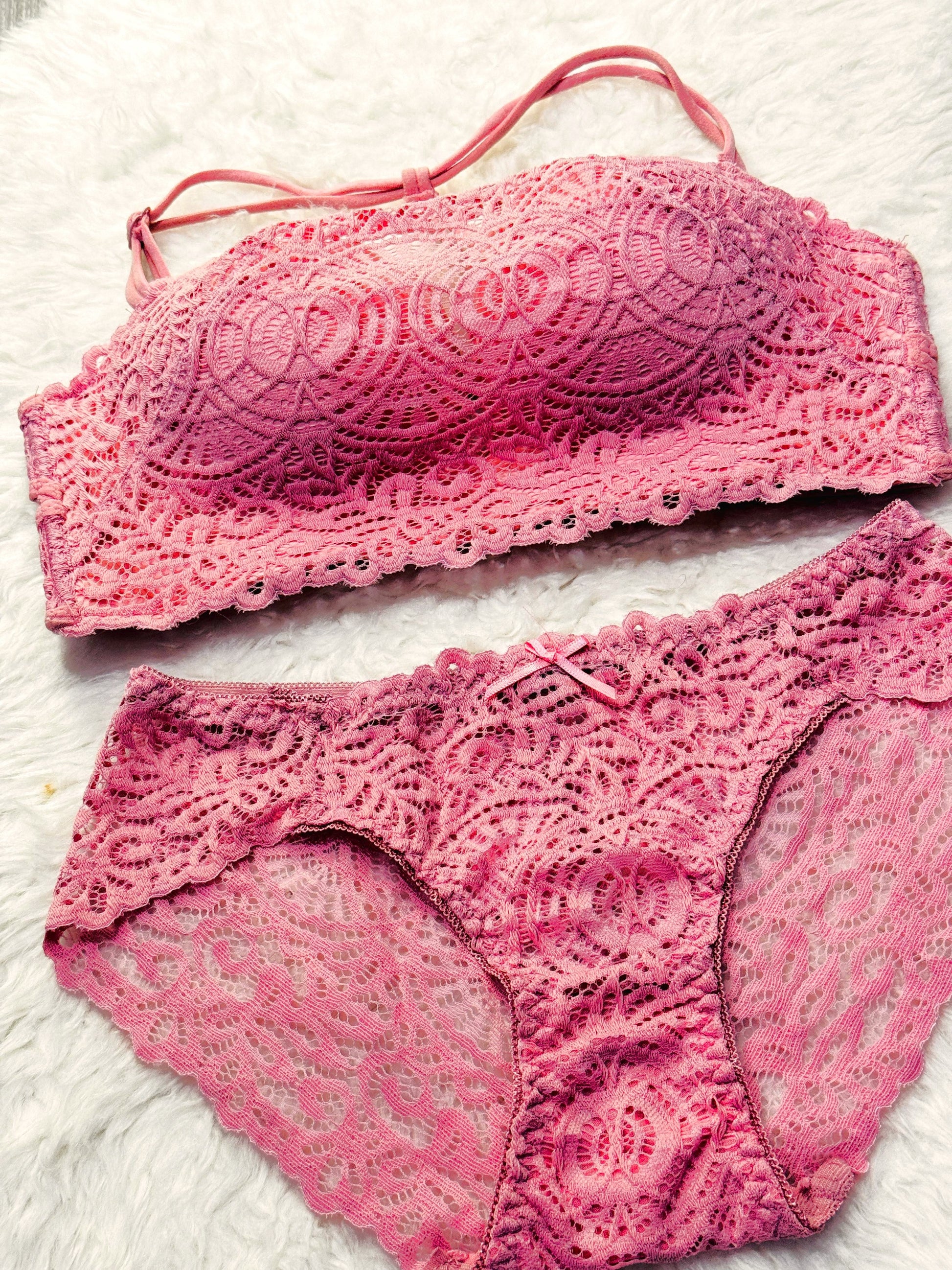 Buy Sajiero Andro Padded Bra and Panty Set in Pakistan