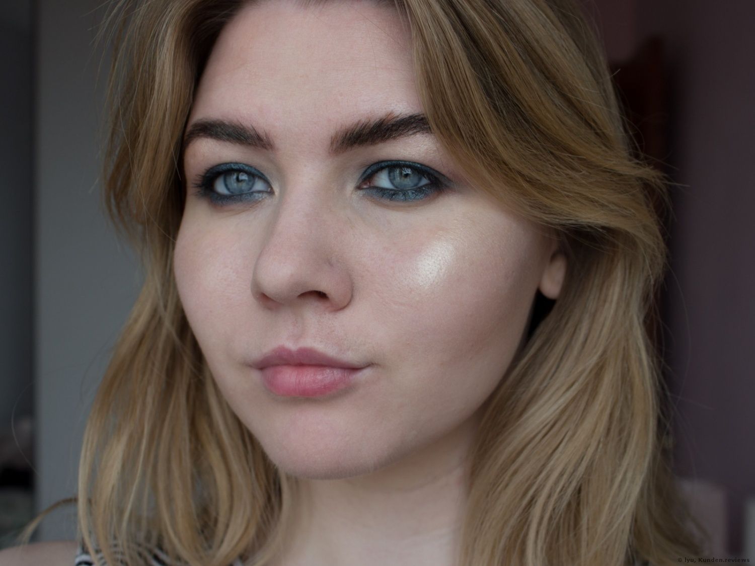 Buy Giorgio Armani Eye Tint Fluid Eyeshadow - 25 Midnight Cruise in Pakistan