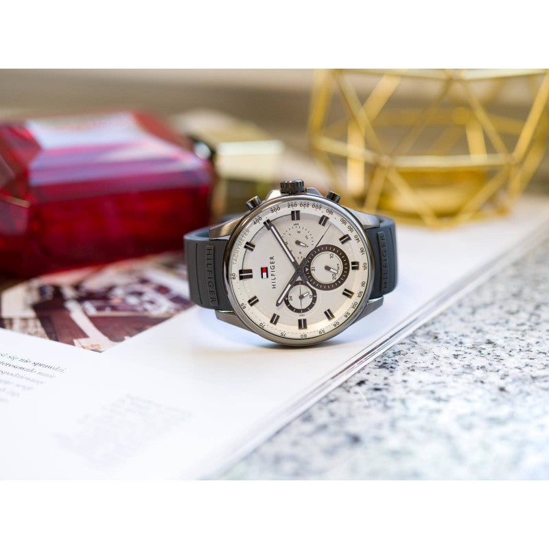 Buy Tommy Hilfiger Max White Dial Grey Rubber Strap Watch for Men - 1791972 in Pakistan