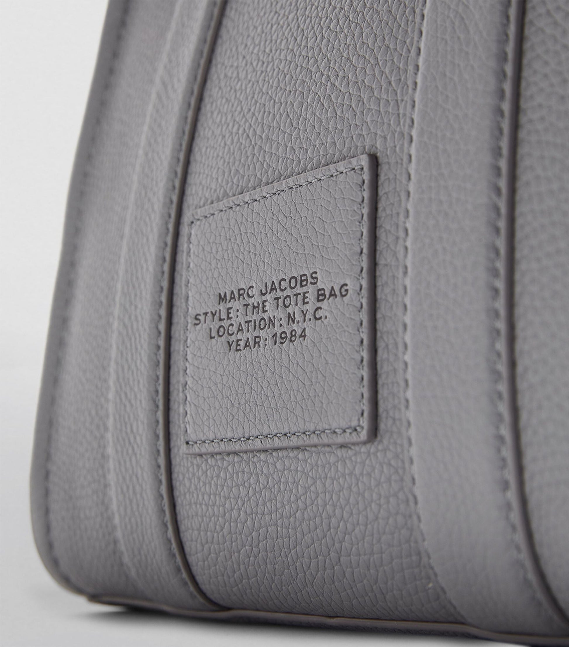 Buy Marc Jacobs The Leather Tote Bag Large in Pakistan