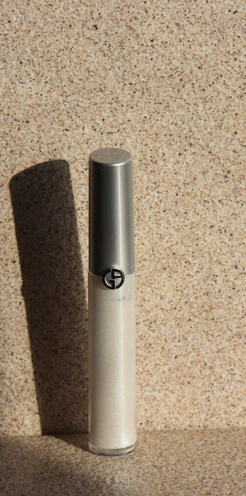 Buy Giorgio Armani Eye Tint Fluid Eye Film - Day 31 in Pakistan