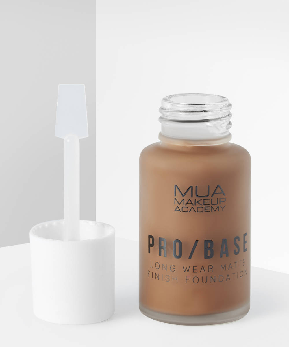 Buy MUA Pro Base Long Wear Matte Finish Foundation in Pakistan