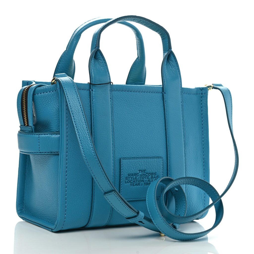 Buy Marc Jacobs The Leather Tote Bag Medium in Pakistan