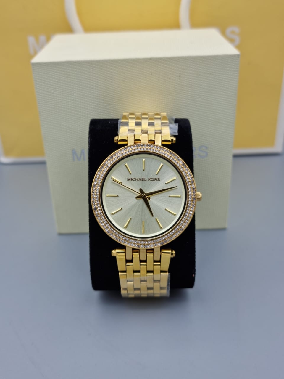 Buy Michael Kors Quartz Stainless Steel Mother Of Pearl Dial 39mm Watch for Women - Mk3219 in Pakistan