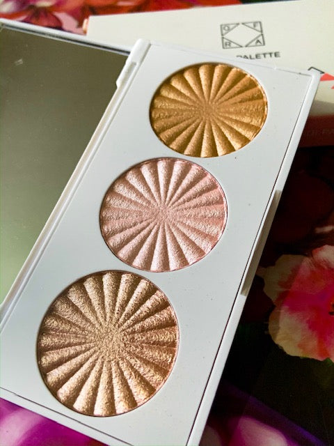 Buy Ofra Feelin' Myself Face Palette in Pakistan