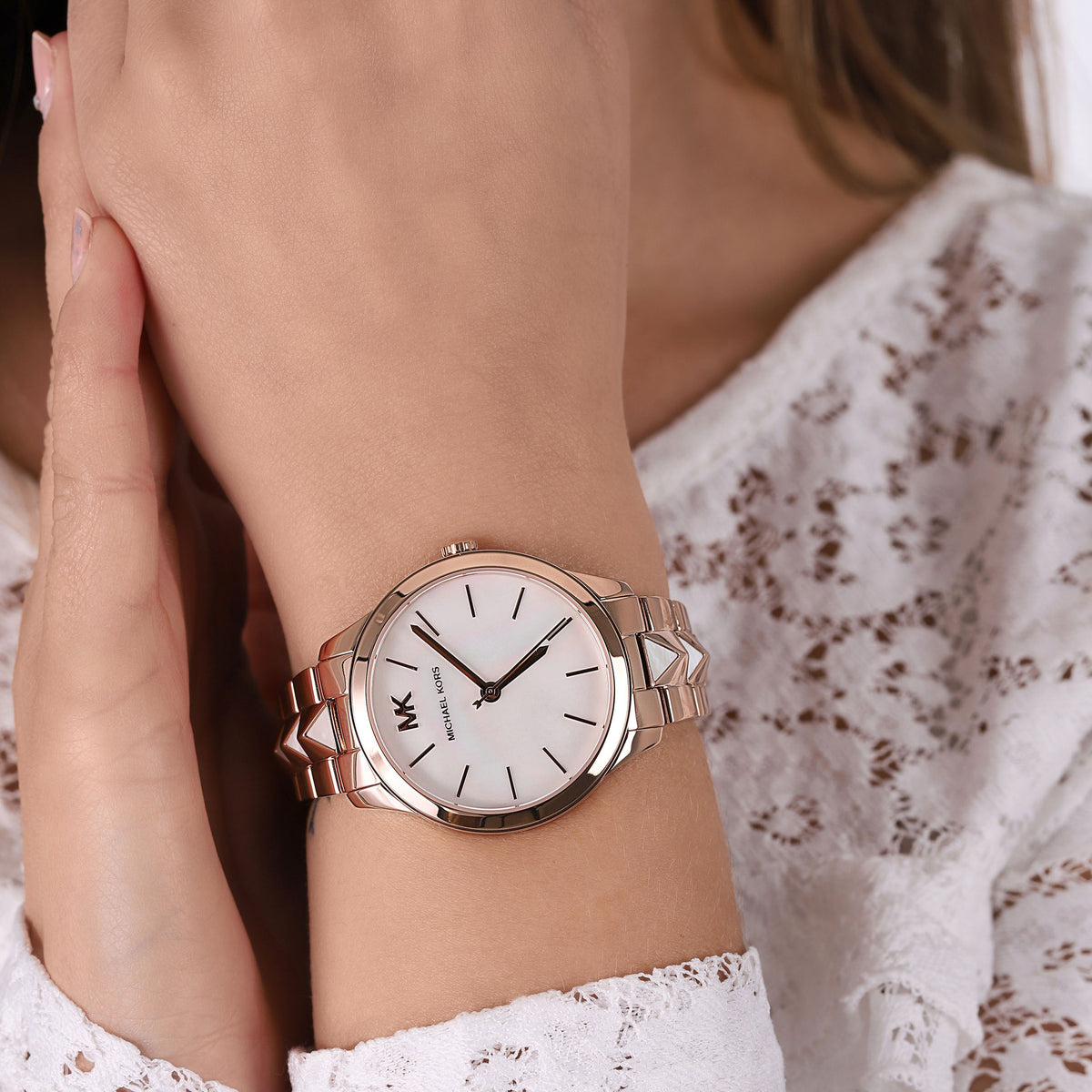 Buy Michael Kors Womens Quartz Runway Stainless Steel Mother Of Pearl Dial 38mm Watch - Mk6671 in Pakistan