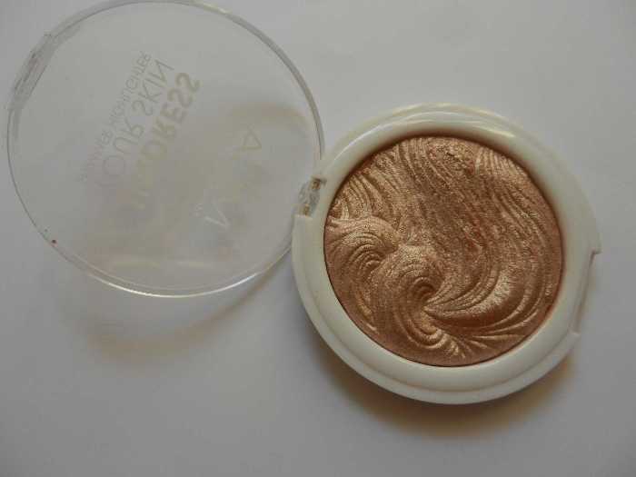 Buy MUA UYS Highlighting Powder - Radiant Cashmere in Pakistan