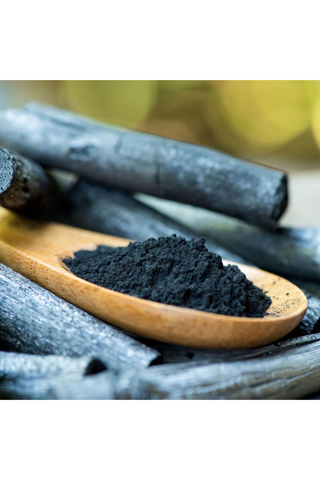 Buy OGX Purifying + Charcoal Detox Shampoo in Pakistan