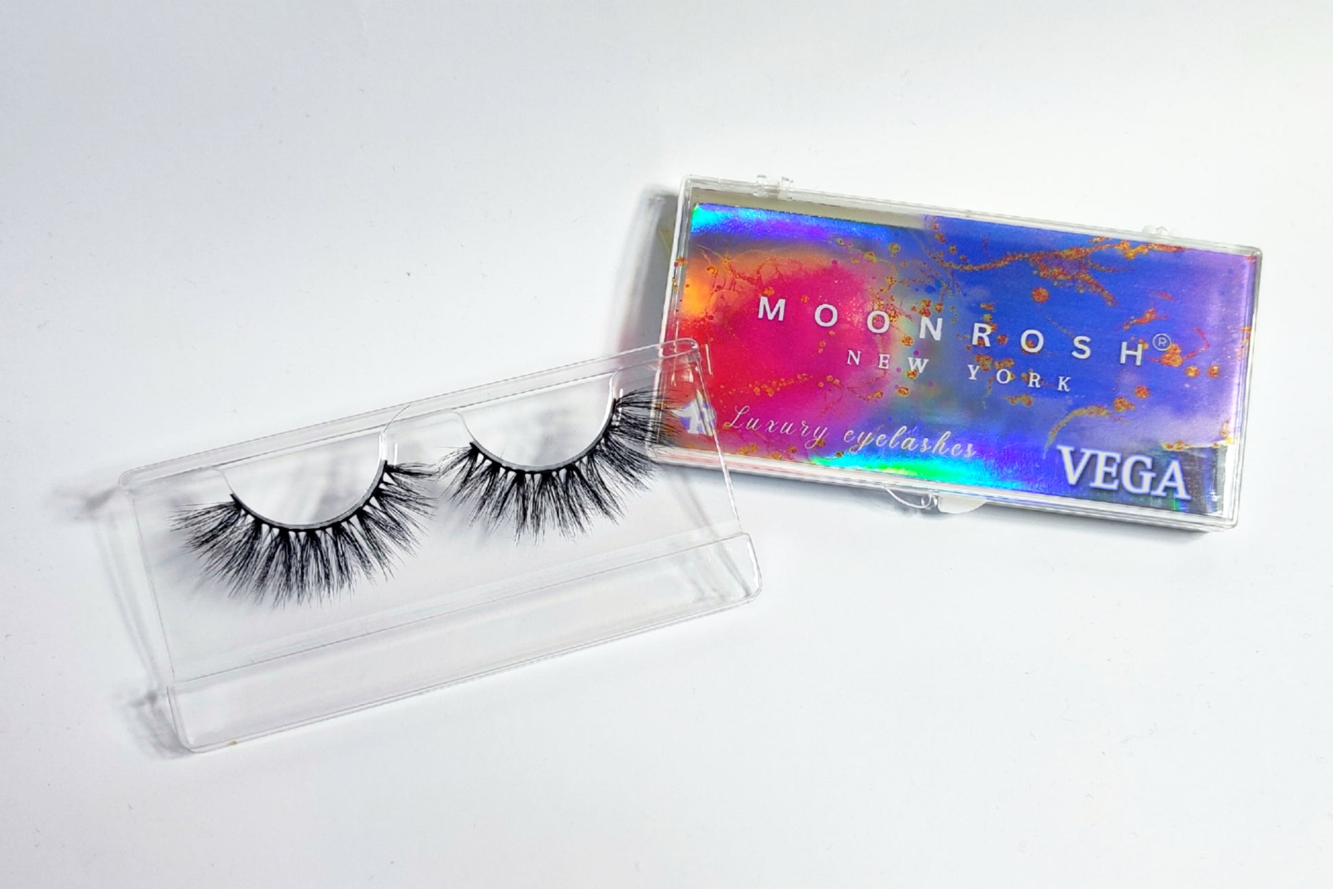 Buy Moonrosh Party Wear Mink Eyelashes - Vega in Pakistan