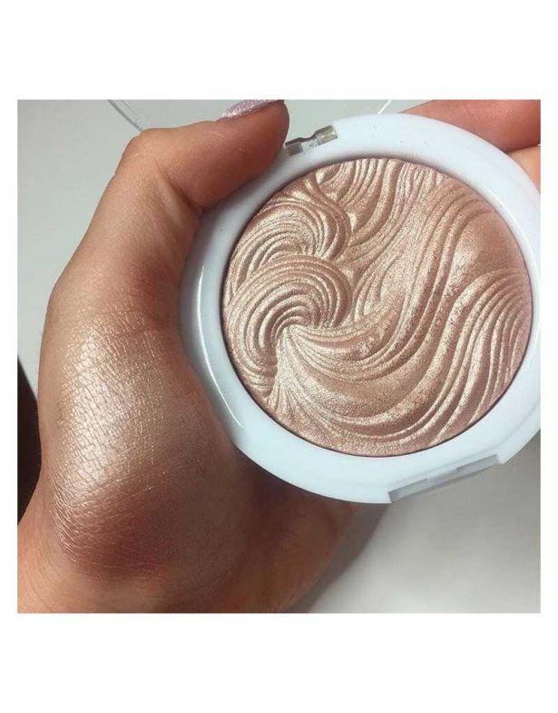 Buy MUA UYS Highlighting Powder - Radiant Cashmere in Pakistan