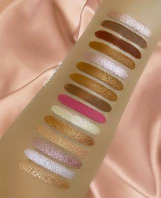 Buy Ofra Signature Palette - Ofraglow in Pakistan