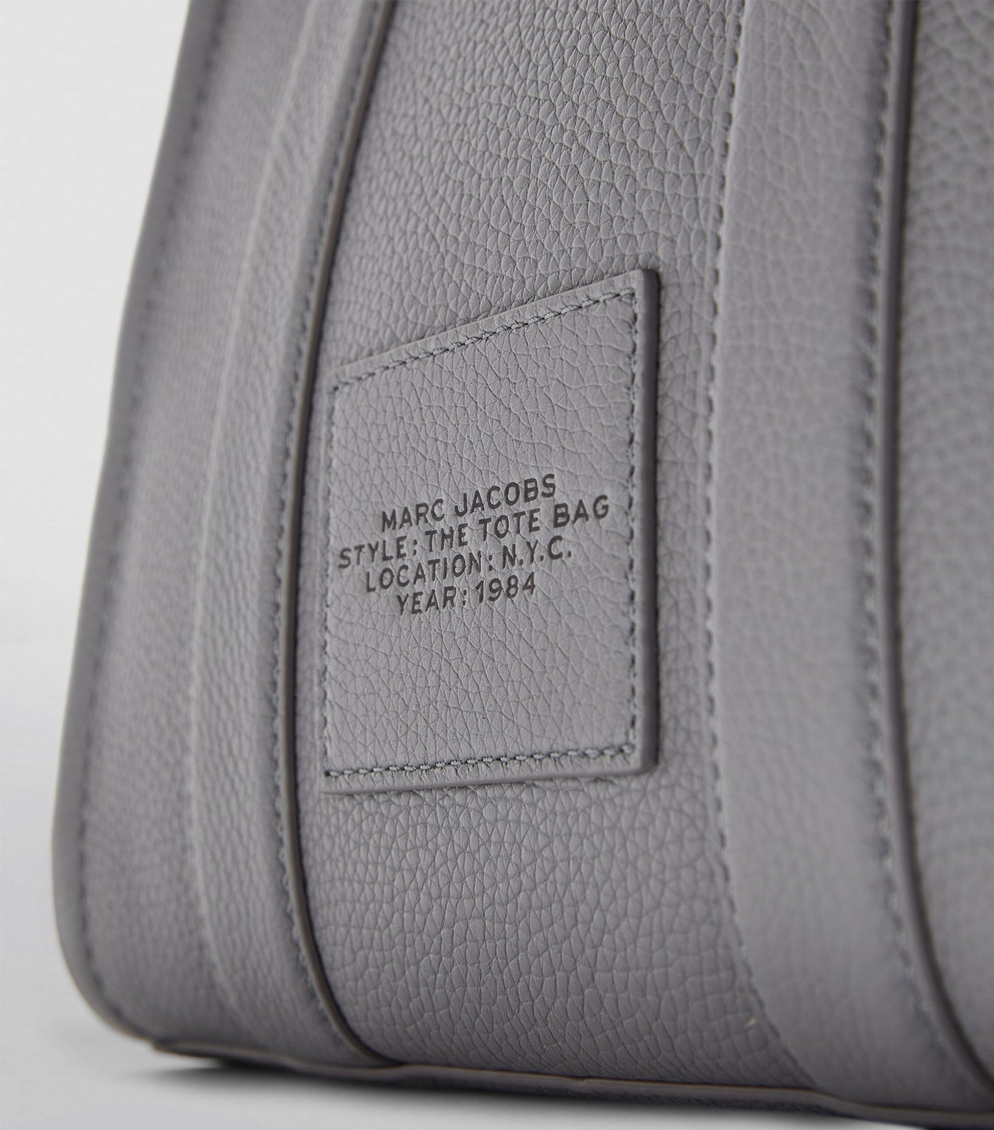 Buy Marc Jacobs The Leather Tote Bag Small in Pakistan