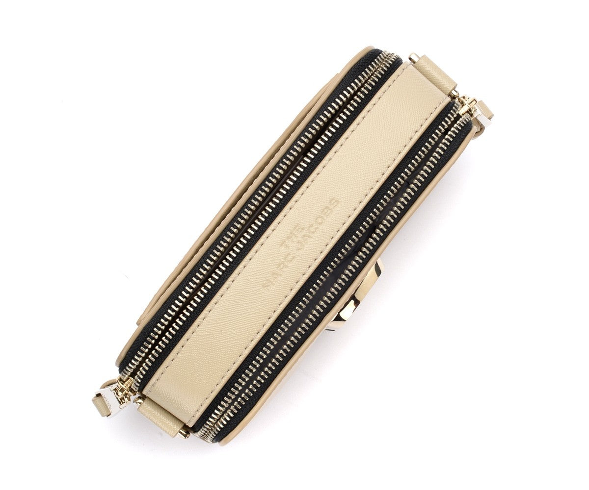 Buy Marc Jacobs The Snap Shot Bag Small - Khakhi in Pakistan