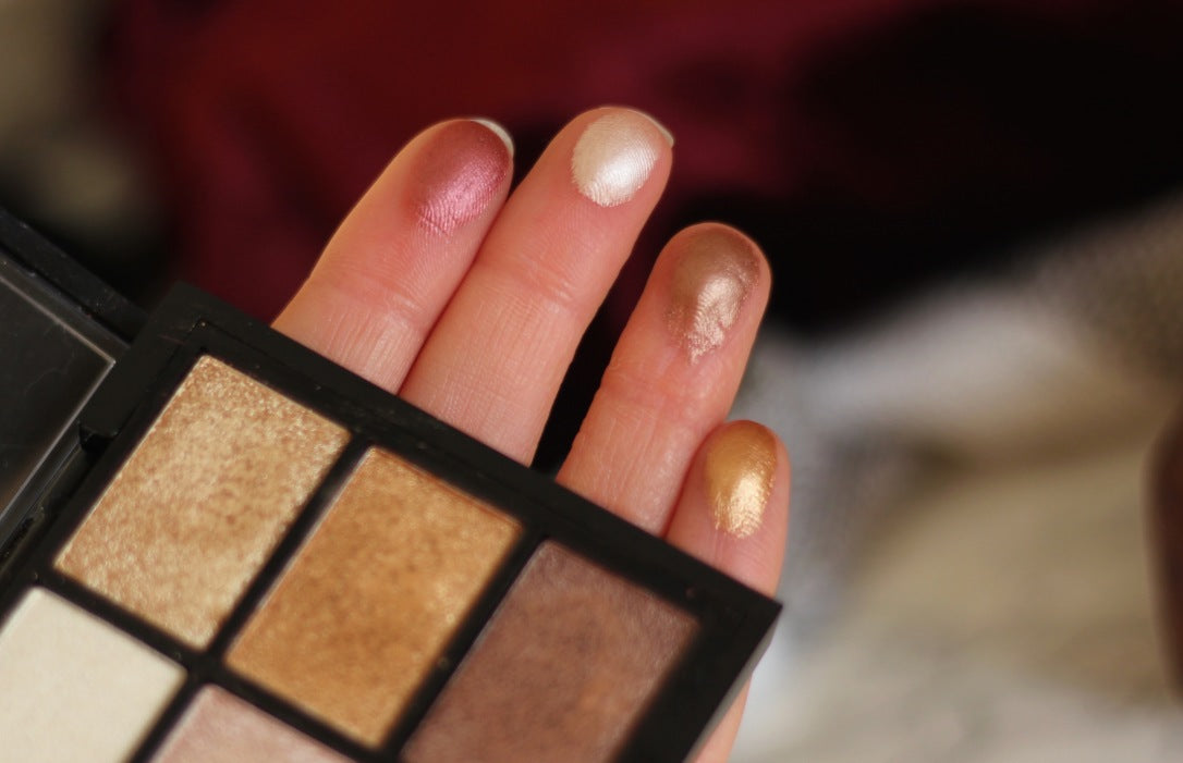 Buy MUA Professional 6 Pan Eyeshadow Palette in Pakistan