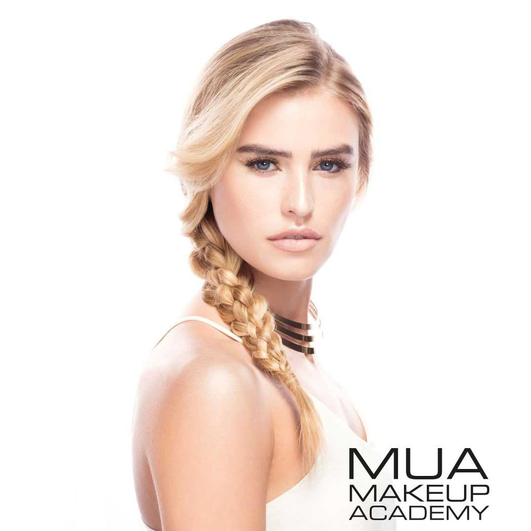 Buy MUA Pixel Perfect Multi Highlighter - Moonstone Shine in Pakistan