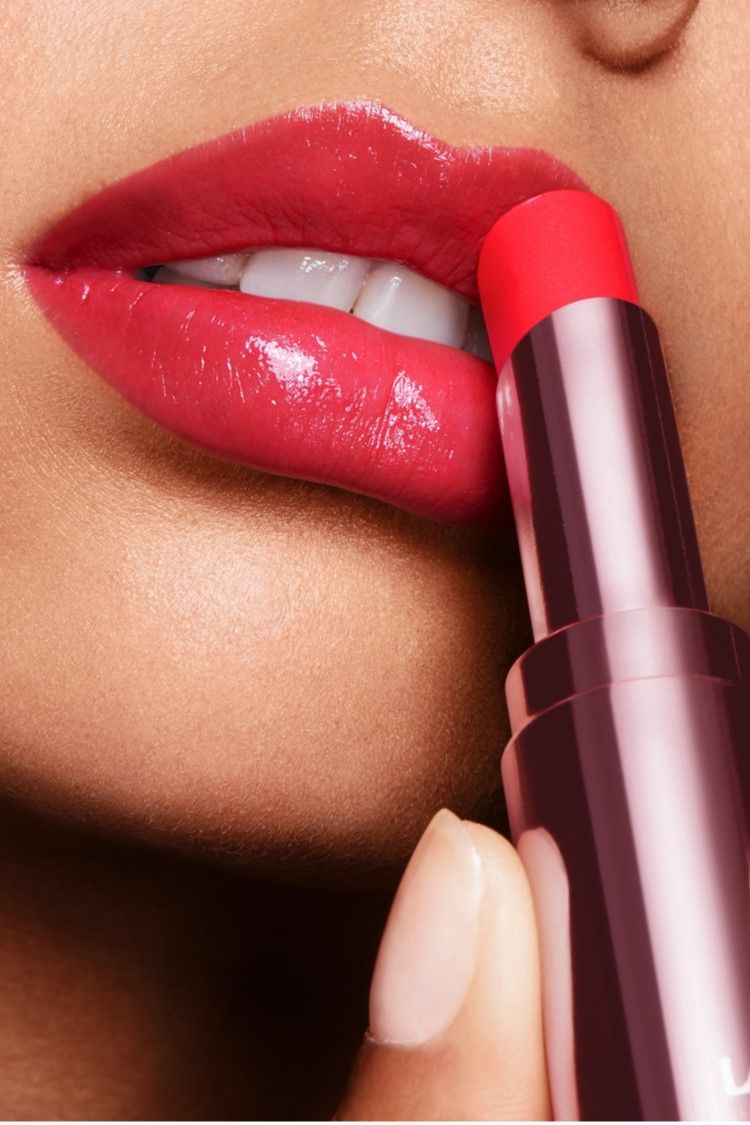 Buy Lancome L'Absolu Mademoiselle Shine Balmy Feel Lipstick - 382 Mademoiselle Shine [Tester] in Pakistan