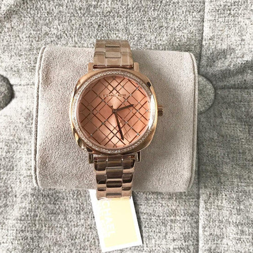 Buy Michael Kors Nia Quartz Rose Gold Crystal Dial Rose Gold Steel Strap Ladies Watch - Mk3990 in Pakistan
