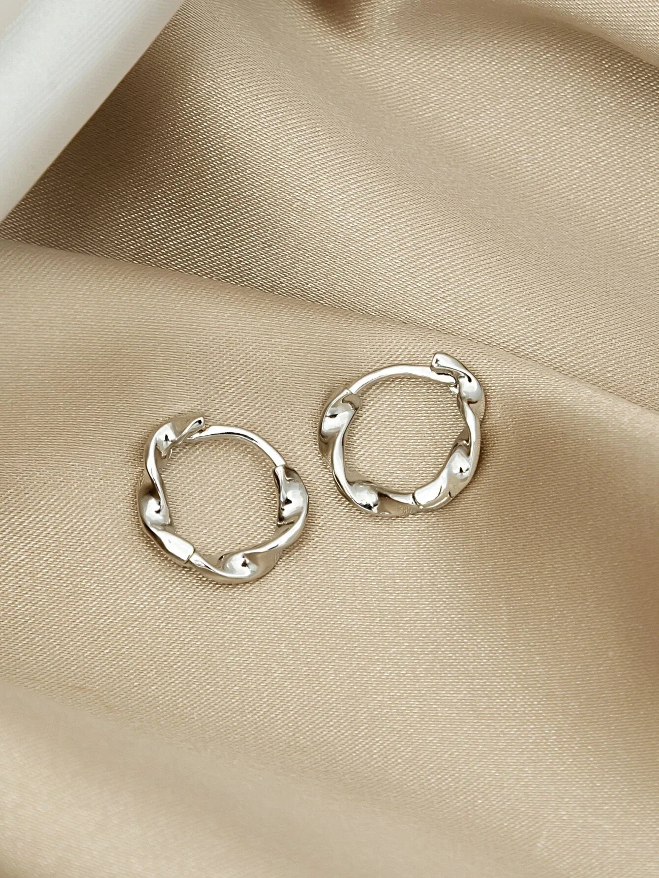 Buy Shein Simple Hoop Earrings in Pakistan