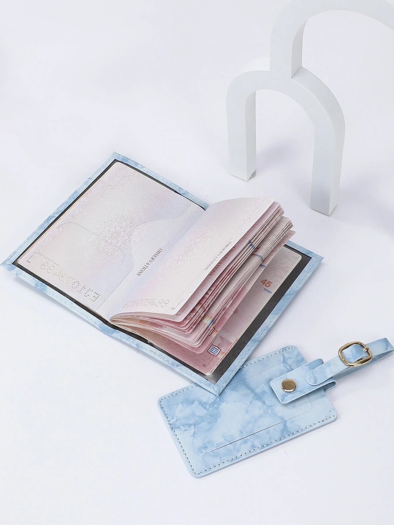 Buy SHEIN Letter Graphic Marble Pattern Passport Case With Luggage Tag in Pakistan