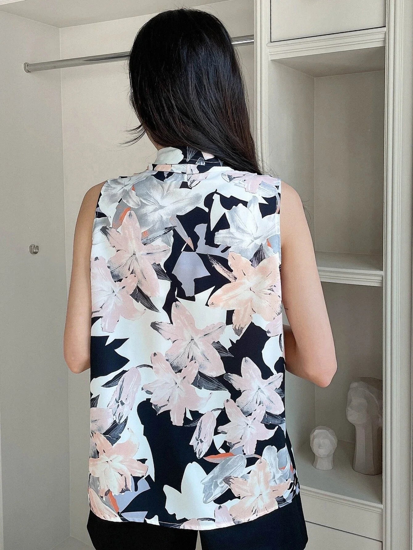 Buy SHEIN DAZY Floral Print Sleeveless Blouse in Pakistan