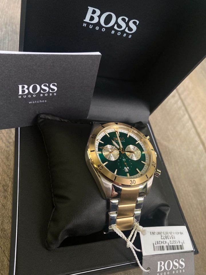 Buy Hugo Boss Mens Chronograph Quartz Stainless Steel Green Dial 44mm Watch - 1513872 in Pakistan
