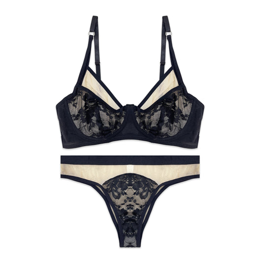 Buy Sajiero Bra Set - Obsidian Veil in Pakistan