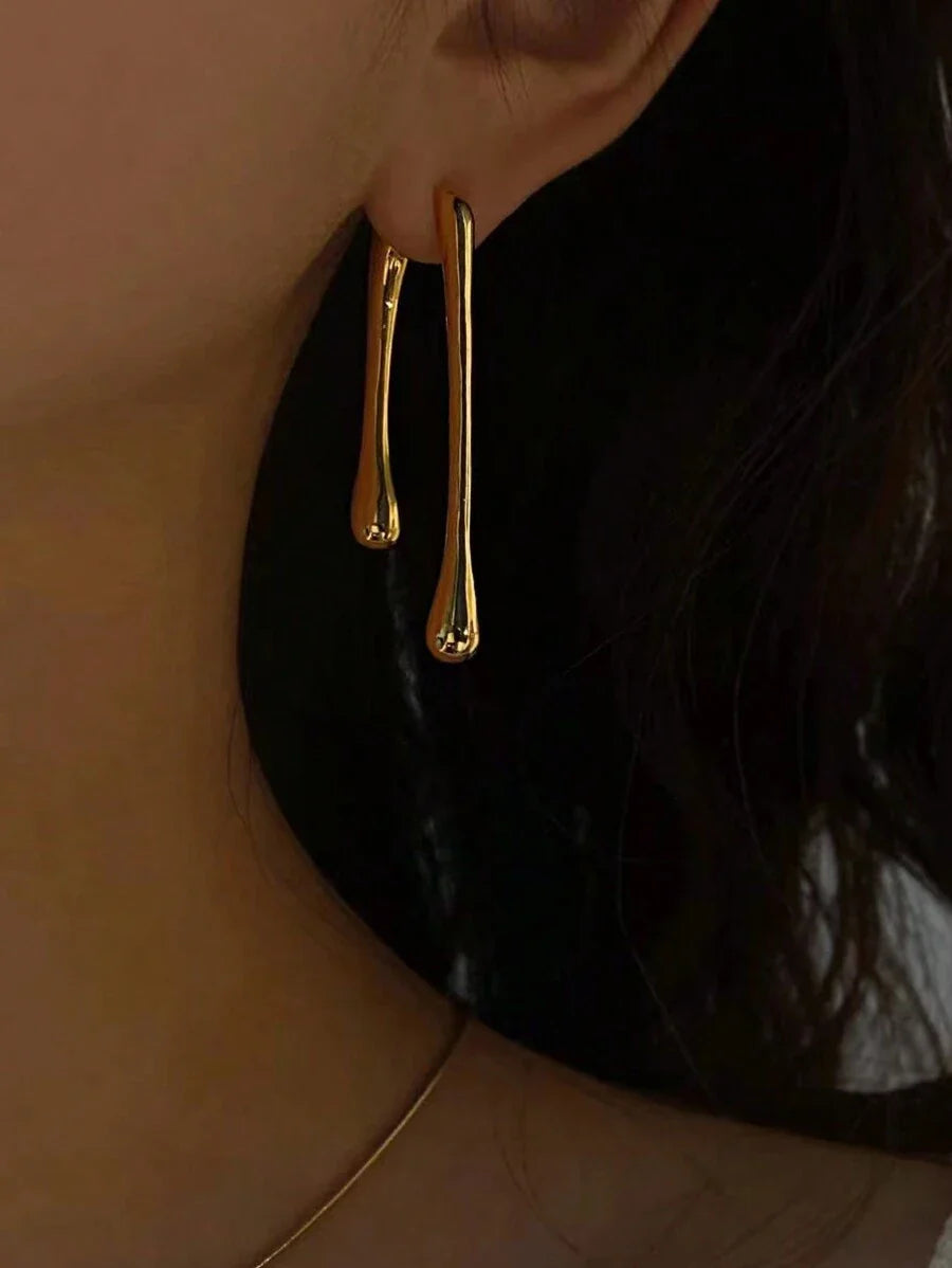 Buy SHEIN 1pair European And American Simple Long Metal Dangling Water Drop Earrings in Pakistan