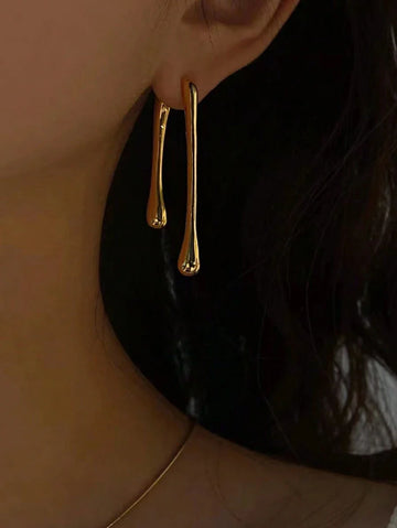 Buy SHEIN 1pair European And American Simple Long Metal Dangling Water Drop Earrings in Pakistan