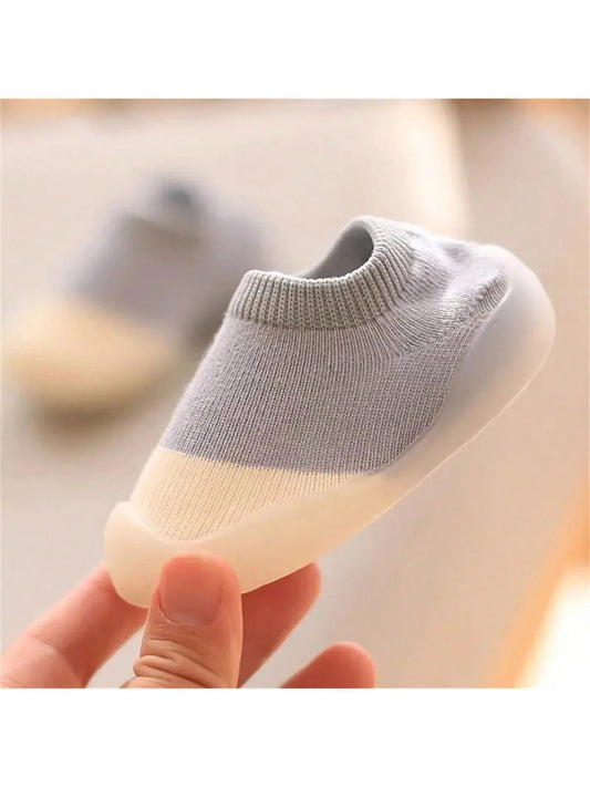 Buy SHEIN 1pair Infant Toddler Soft-sole Anti-slip Breathable Floor Socks With Shoe Shape Design For Autumn & Winter, Indoor in Pakistan