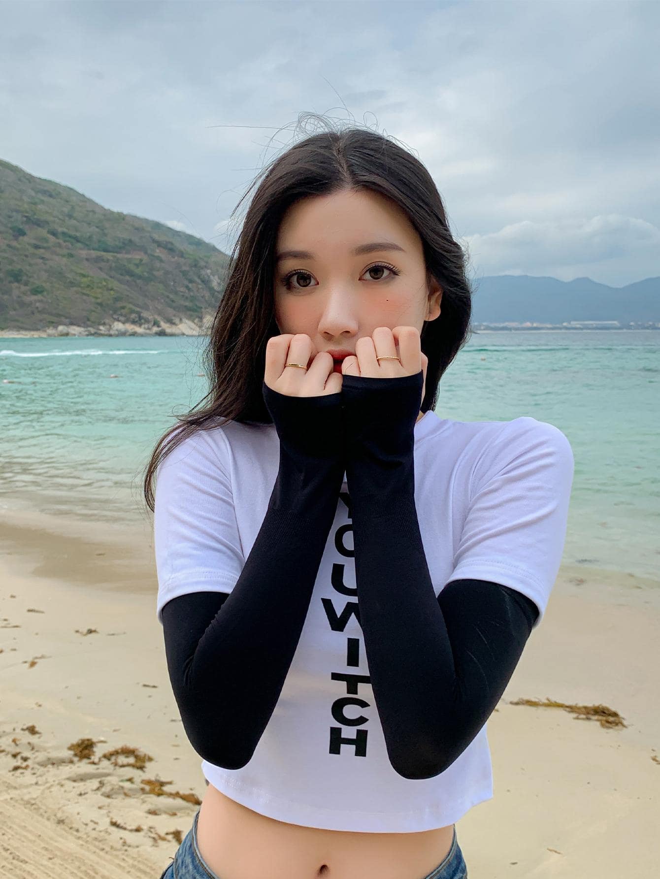 Buy SHEIN 1pair Women's Solid Color Ice Silk Arm Sleeves For Sun Protection & Outdoor Activities, Spring/summer in Pakistan