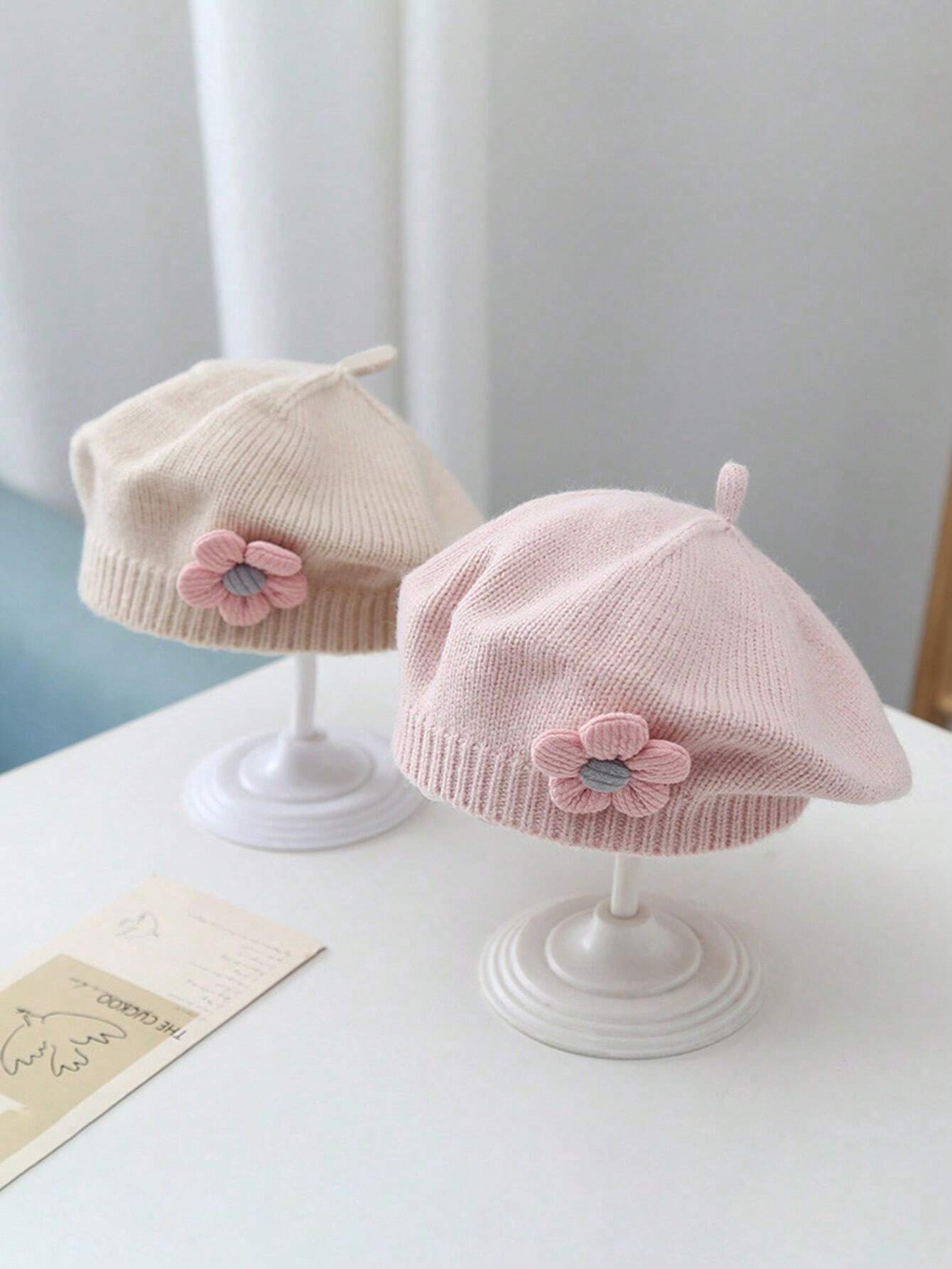 Buy SHEIN 1pc Baby 0-3 Years Old Baby Children's Beret, Cute Boys And Girls Knitted Hat, Floral Fashion Solid Color Spring And Winter Winter Winter Warm Children's Hat in Pakistan