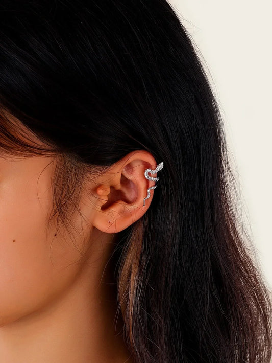 Buy SHEIN 1pc Snake Design Ear Climber in Pakistan
