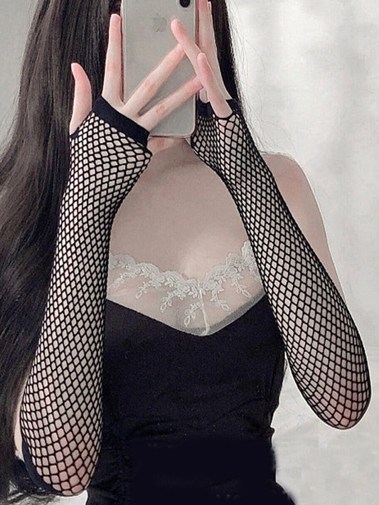 Buy SHEIN 1pc Solid Fishnet Fingerless Gloves in Pakistan