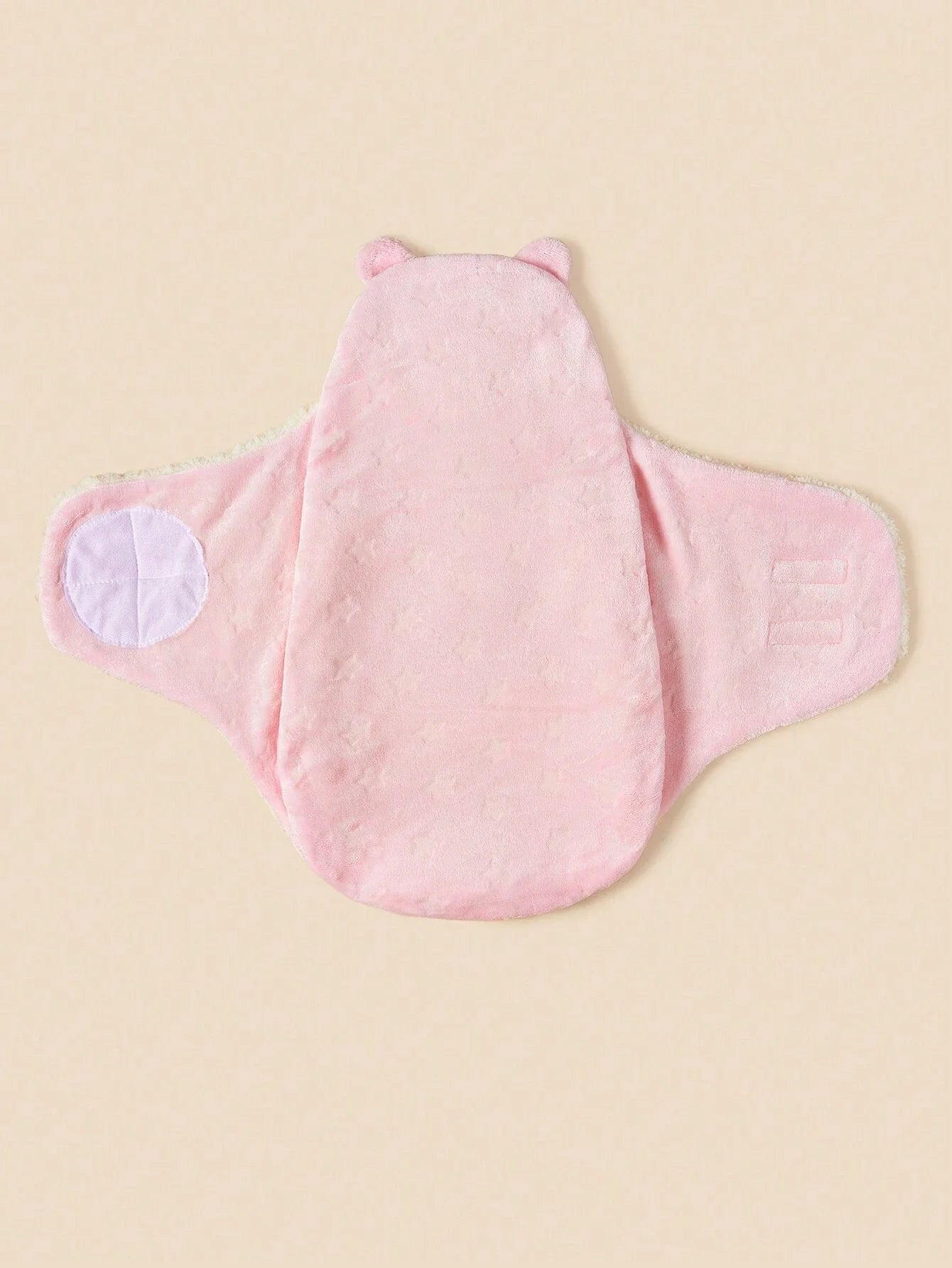 Buy SHEIN 1pc Unisex Baby Plush Fleece Swaddle Plus Fleece Blanket Love Valentine in Pakistan
