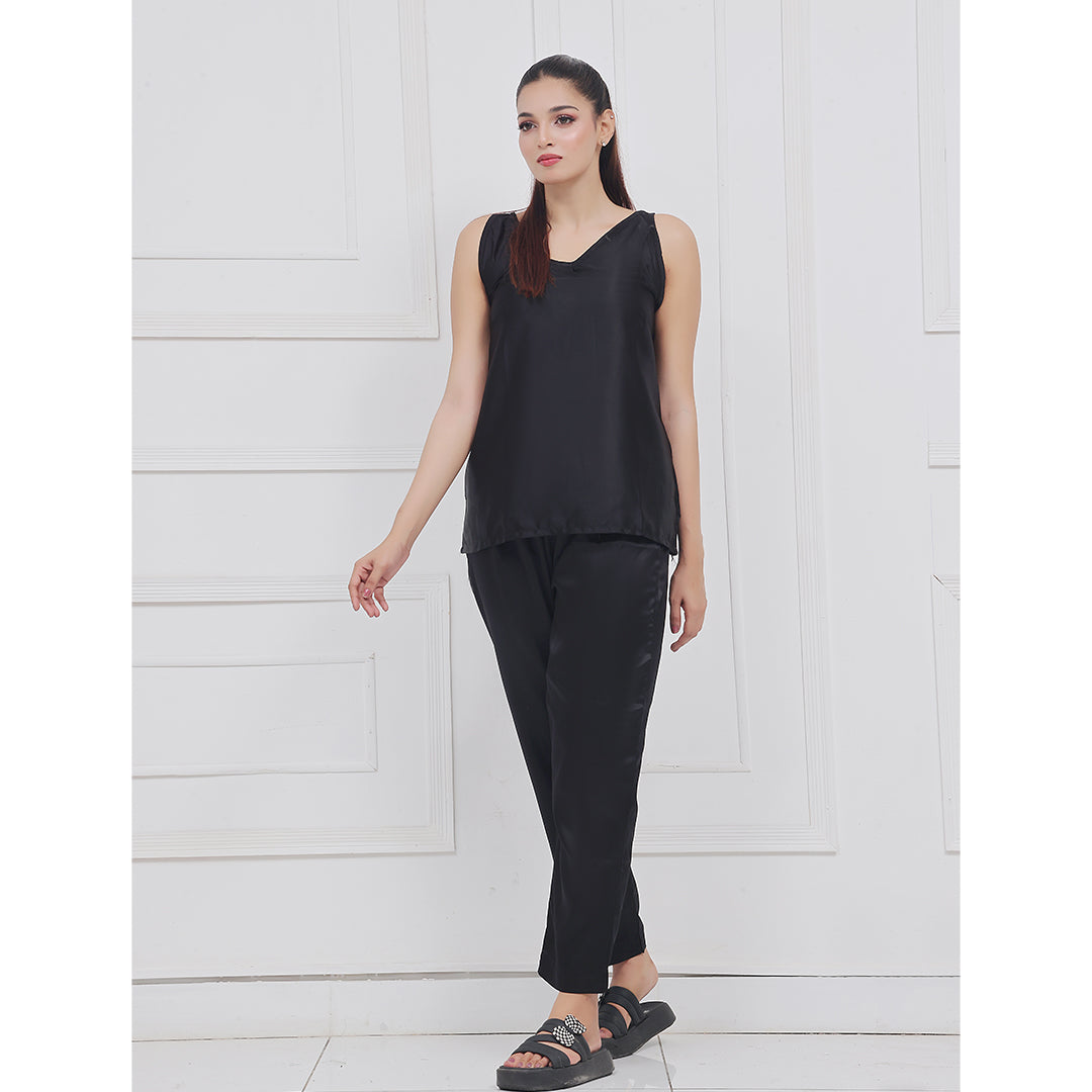Buy Sajiero Silk Sleeveless Pj Suit - Dream Silk in Pakistan