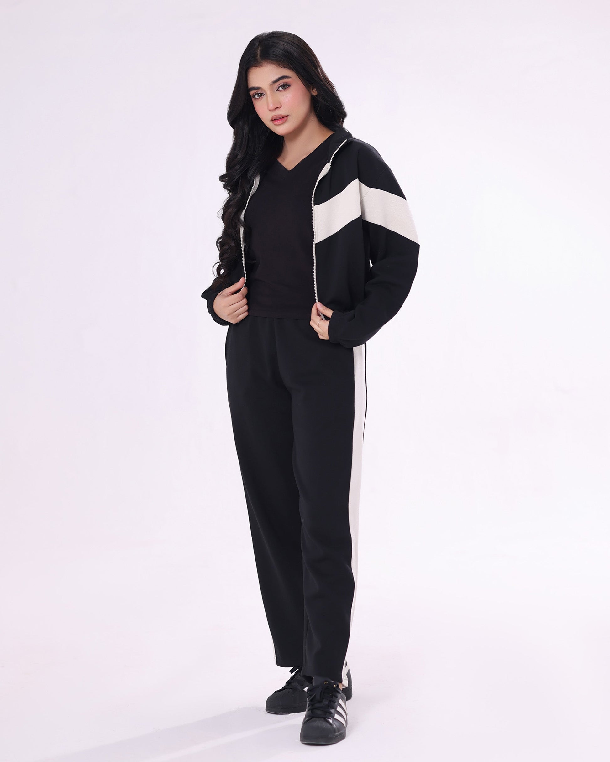 Buy Sajiero Fleece Tracksuit – Cool Fit - Black in Pakistan