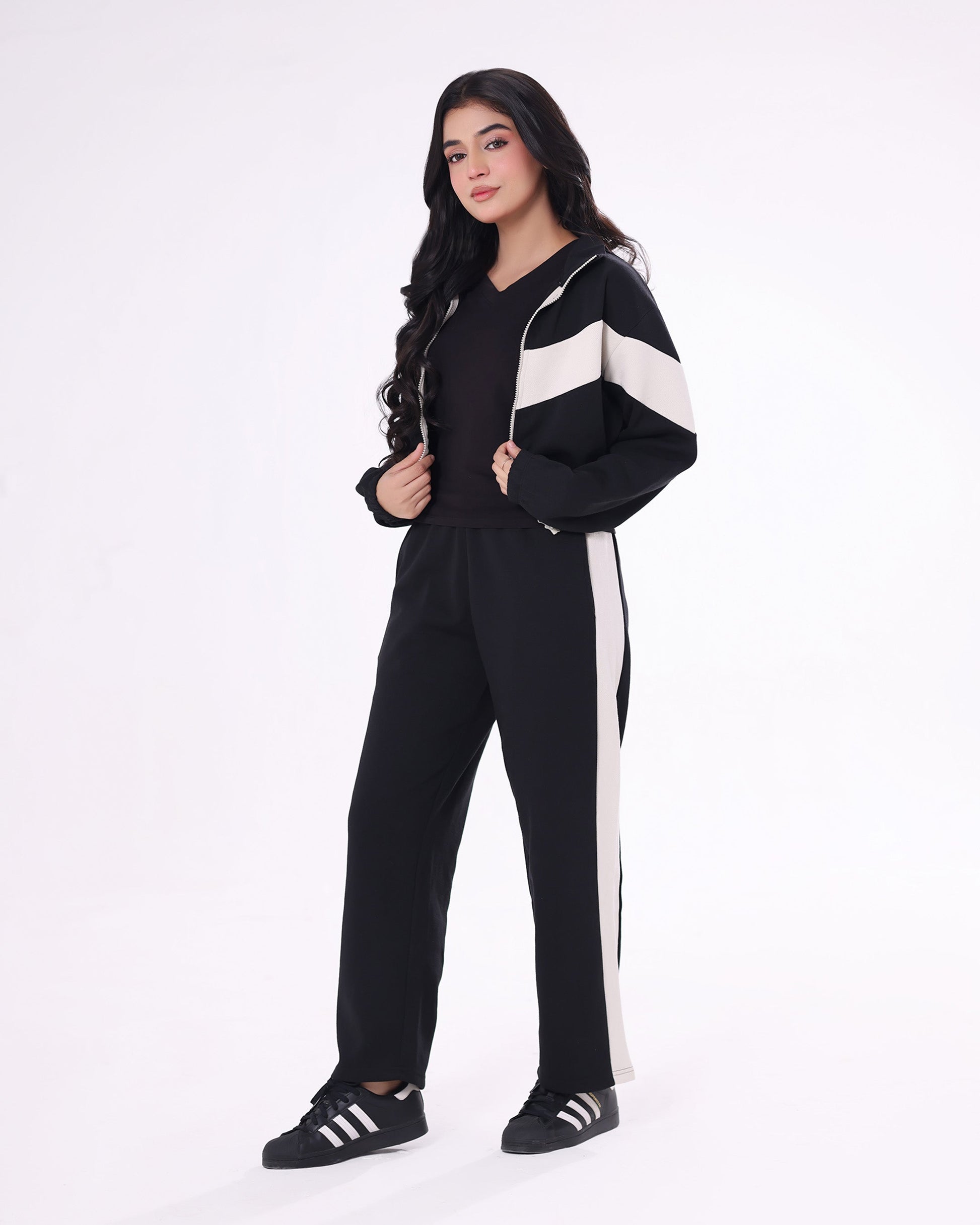 Buy Sajiero Fleece Tracksuit – Cool Fit - Black in Pakistan