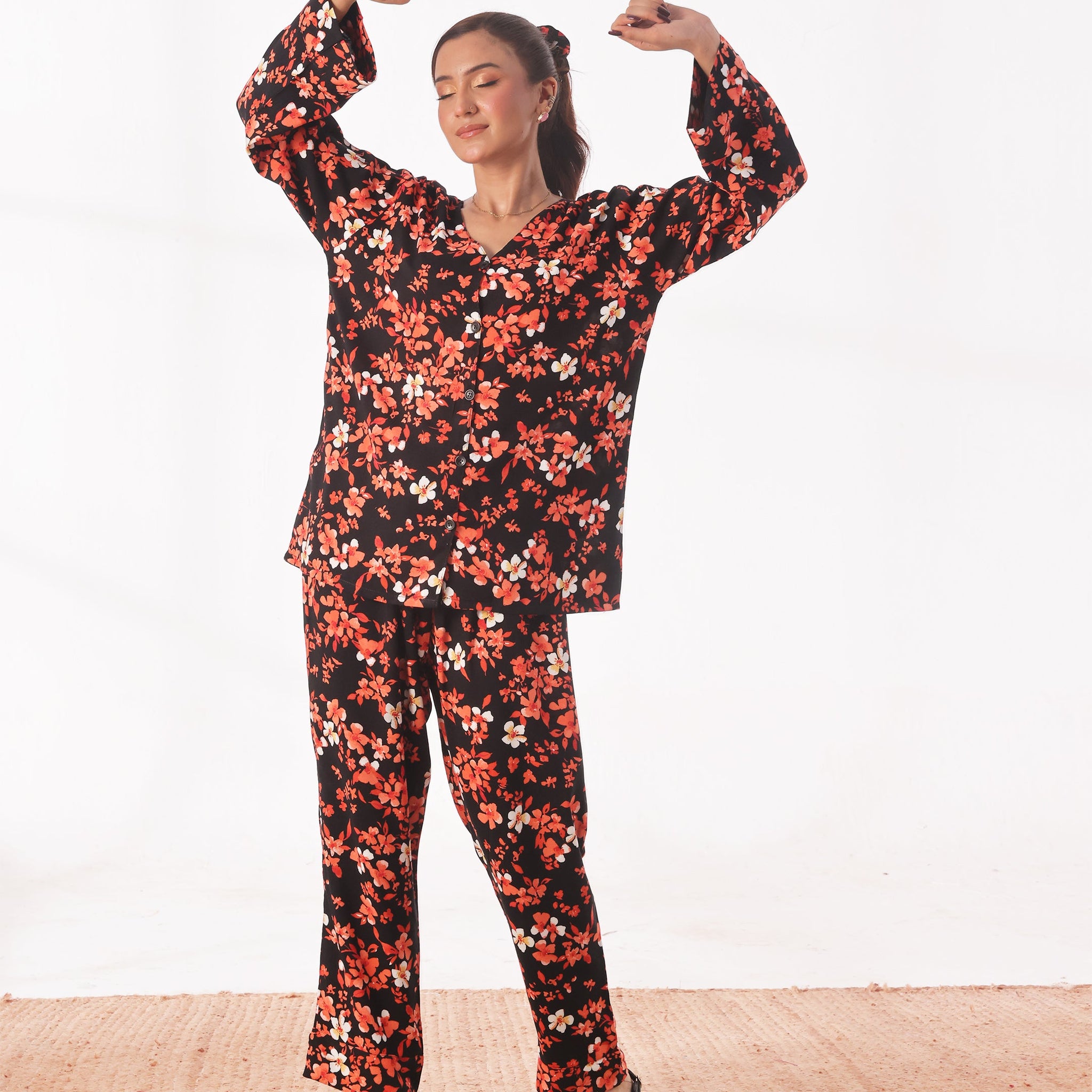 Buy Sajiero Linen Pajama Suit with Scrunchie - Crimson Petal in Pakistan