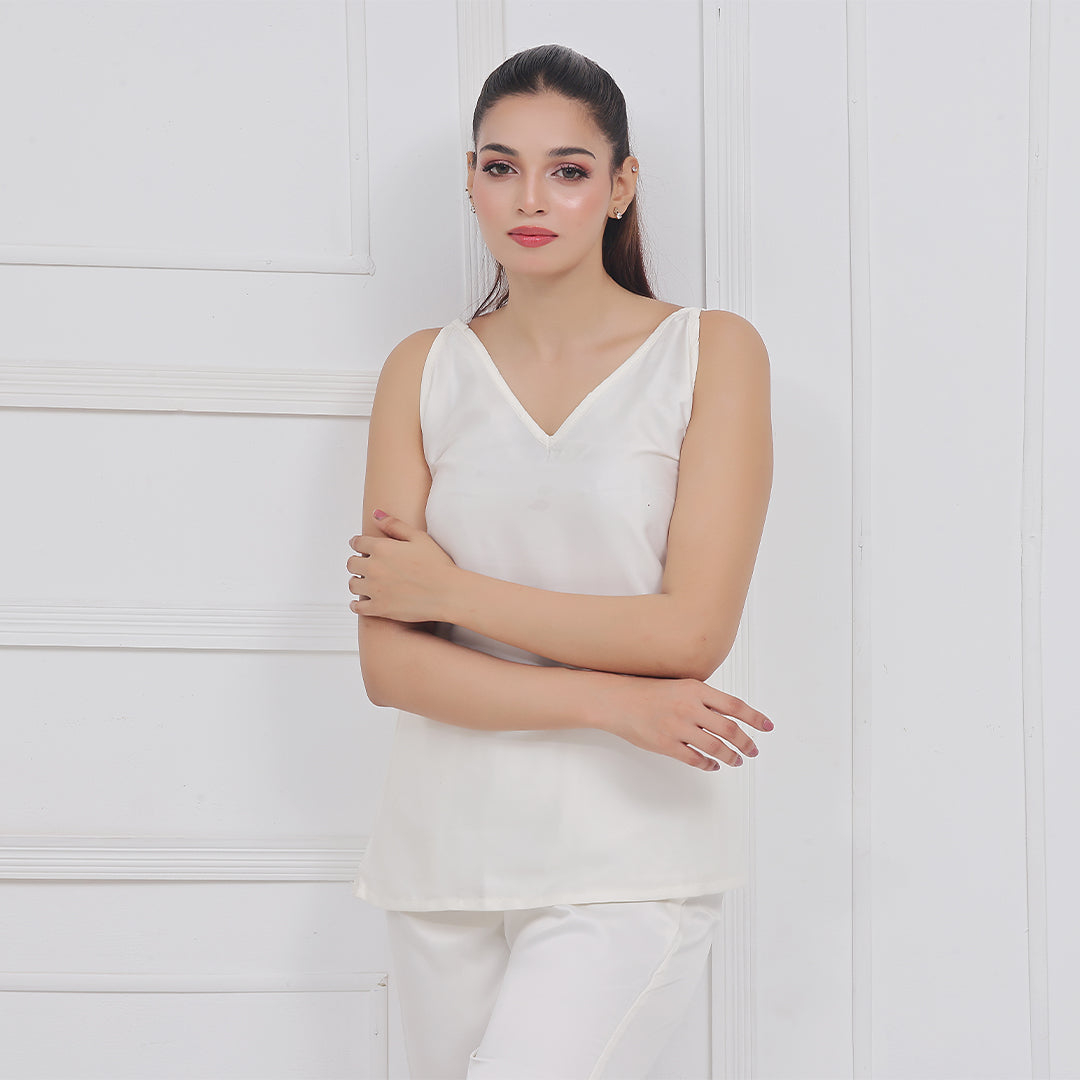 Buy Sajiero Silk Sleeveless Pj Suit - Dream Silk in Pakistan