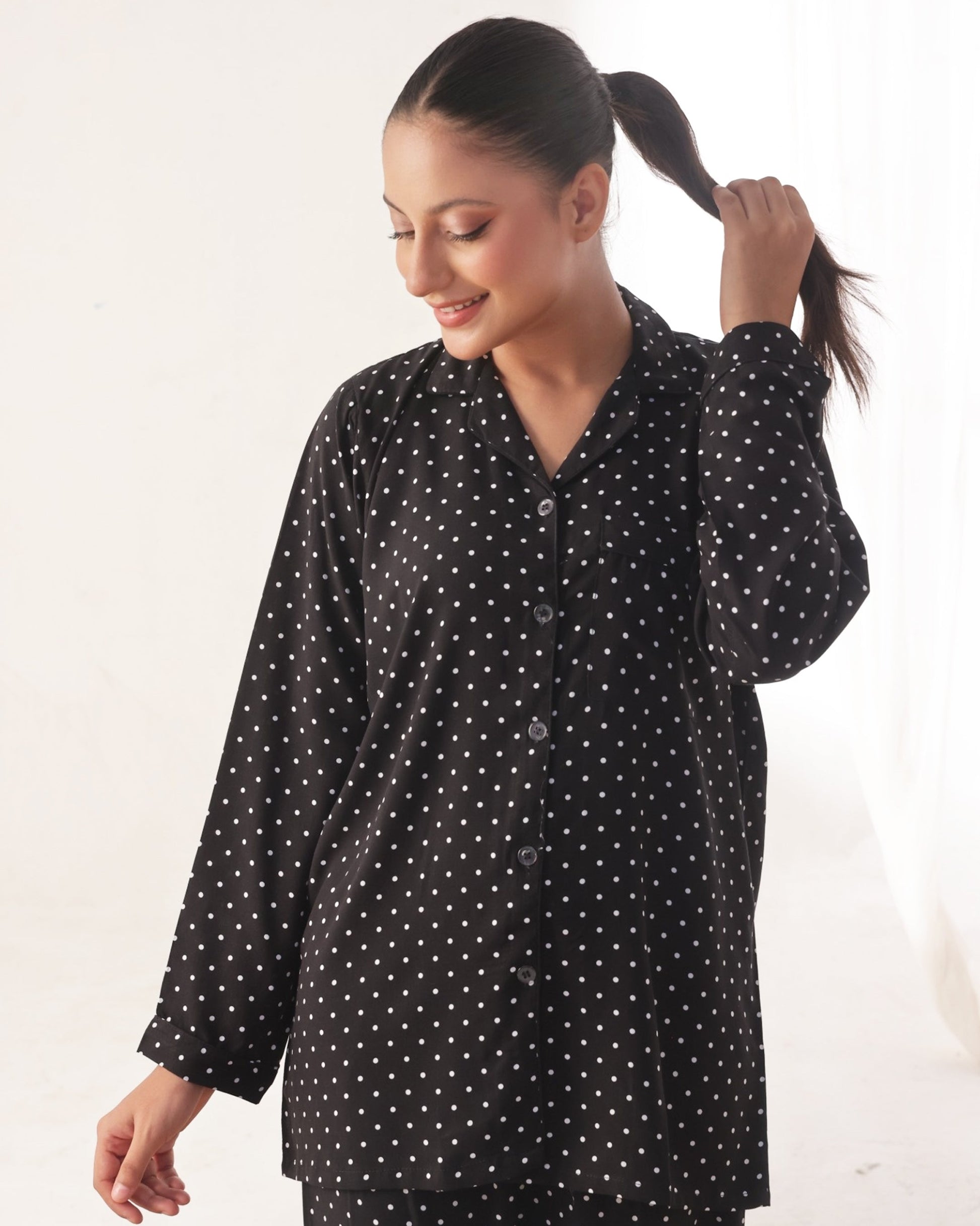 Buy Sajiero Linen Pajama Suit - Dot Drape in Pakistan