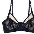 Buy Sajiero Bra Set - Obsidian Veil in Pakistan
