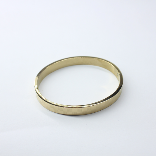 Buy Chess Bangle Gold in Pakistan