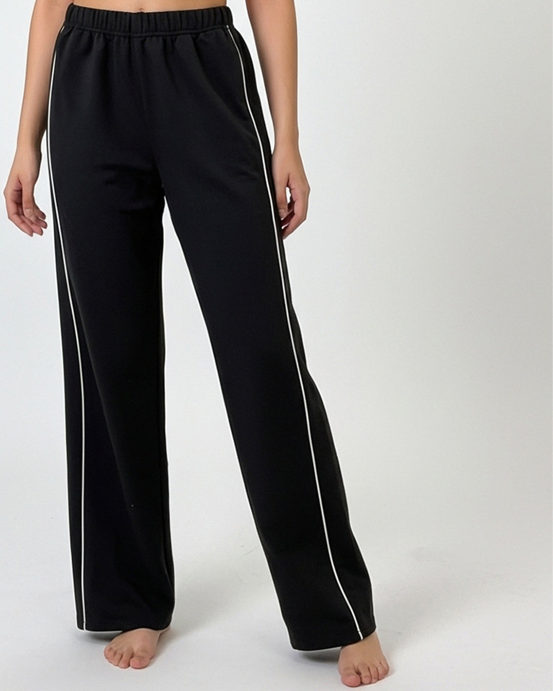 Buy Sajiero Fleece Trouser - Chill Flex in Pakistan